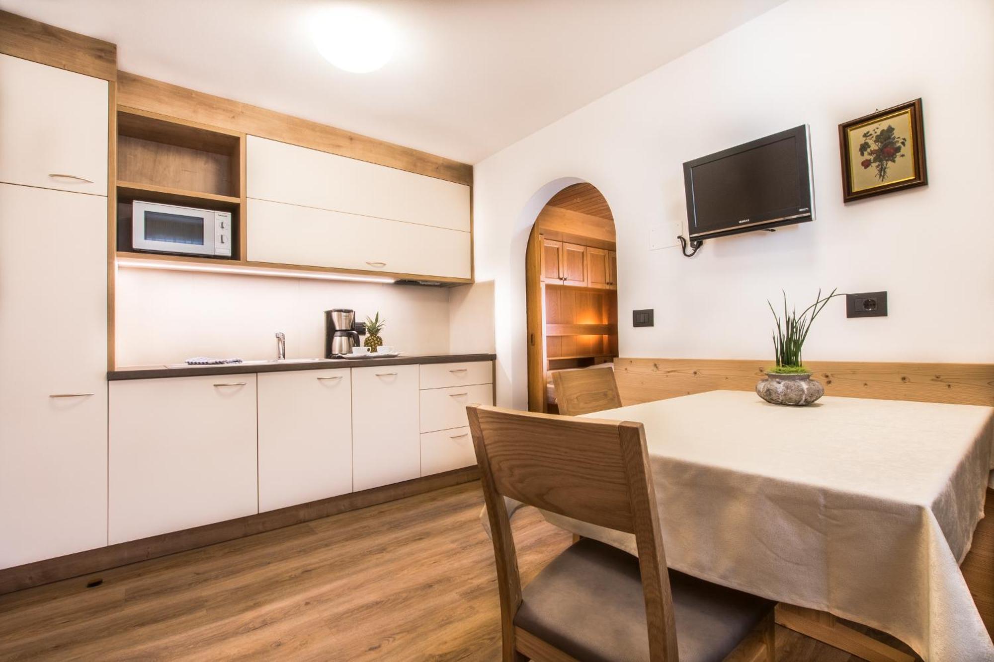 Residence Crazzolara Ла Виля Екстериор снимка